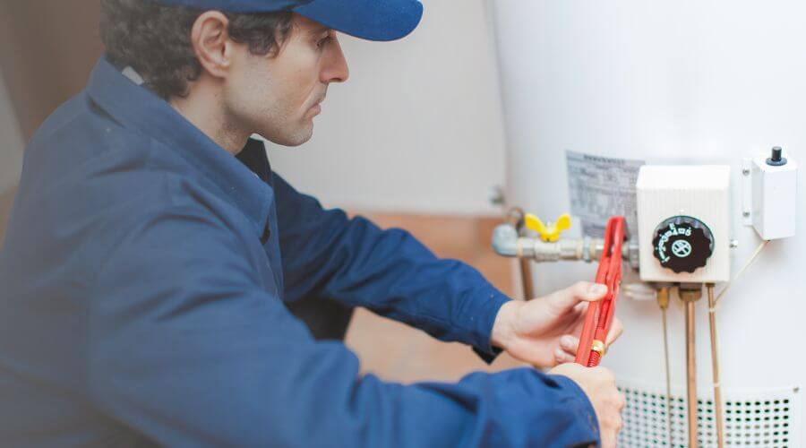 Professional emergency plumbing in Whiting, IA
